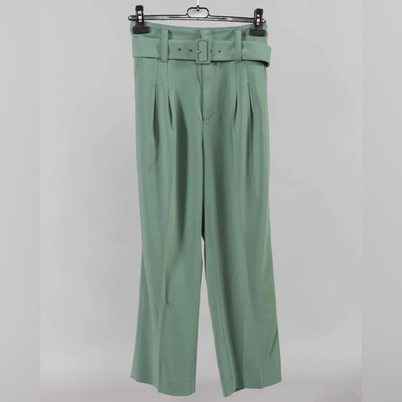 ✨THE SCRIPT✨Lucia Pants in Olive - Picture 8 of 13